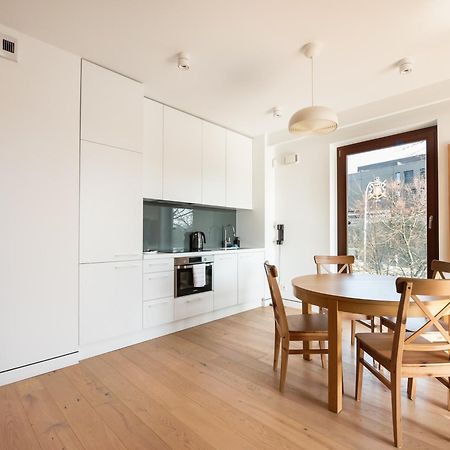 Solec Cristal Home Apartment Warsawa Bagian luar foto