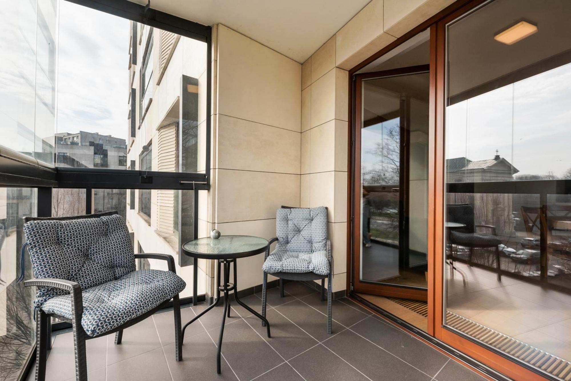 Solec Cristal Home Apartment Warsawa Bagian luar foto